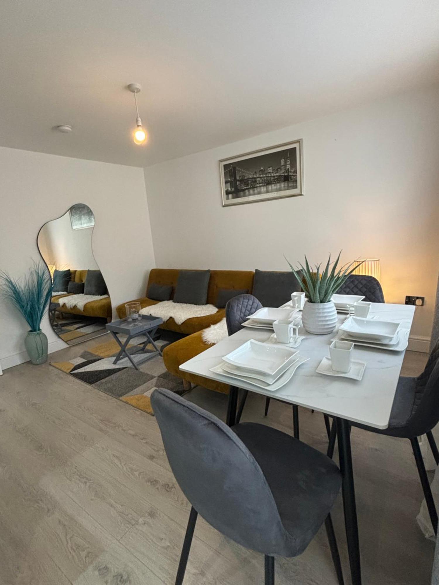 Cosy Modern Flat With Garden Apartment Birmingham Ngoại thất bức ảnh