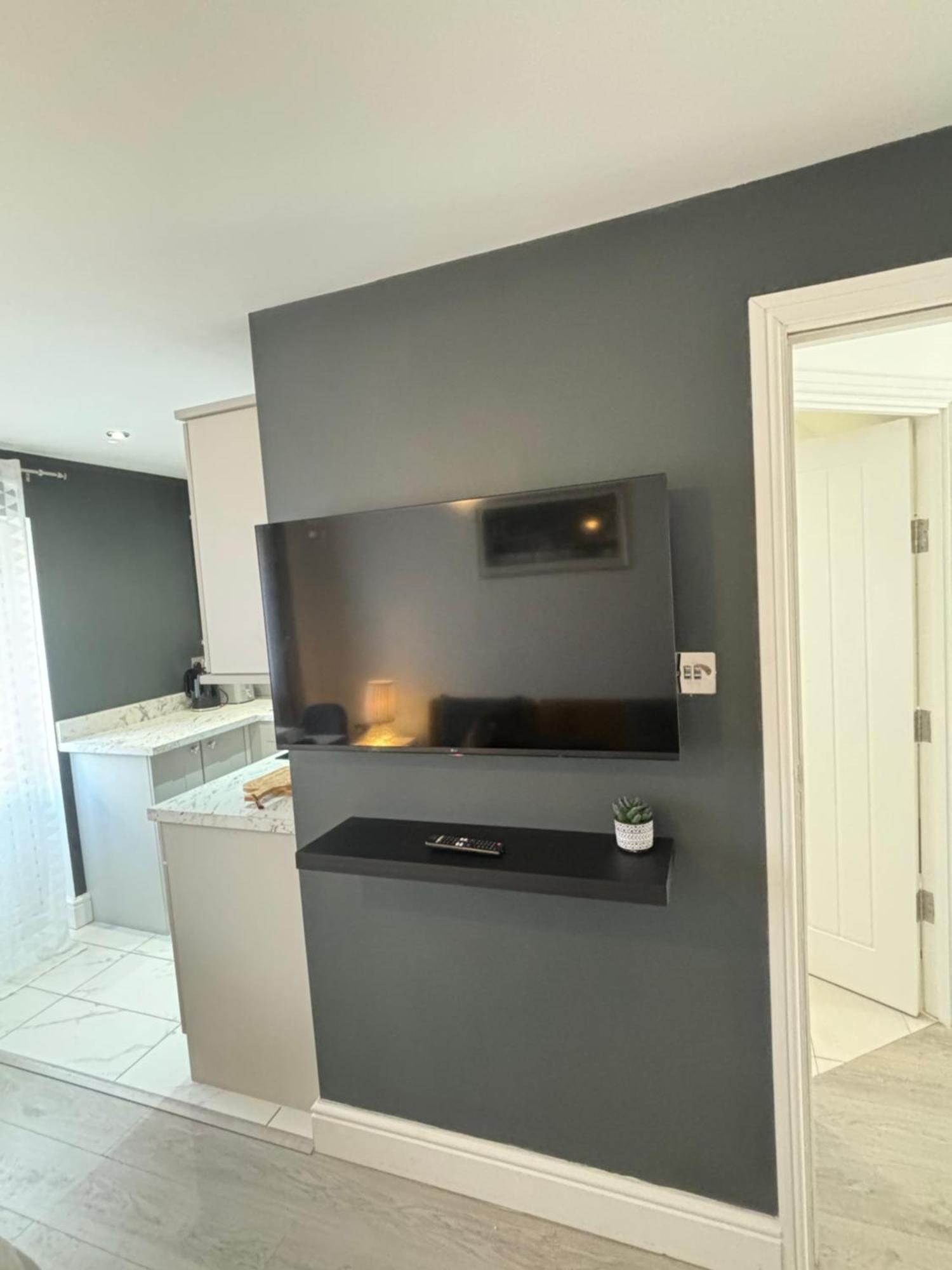 Cosy Modern Flat With Garden Apartment Birmingham Ngoại thất bức ảnh